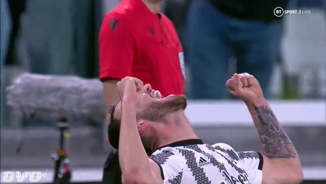 VIDEO: გატიიიიი! - "იუვენტუსი" "სპორტინგის" წინააღმდეგ წინ გადის