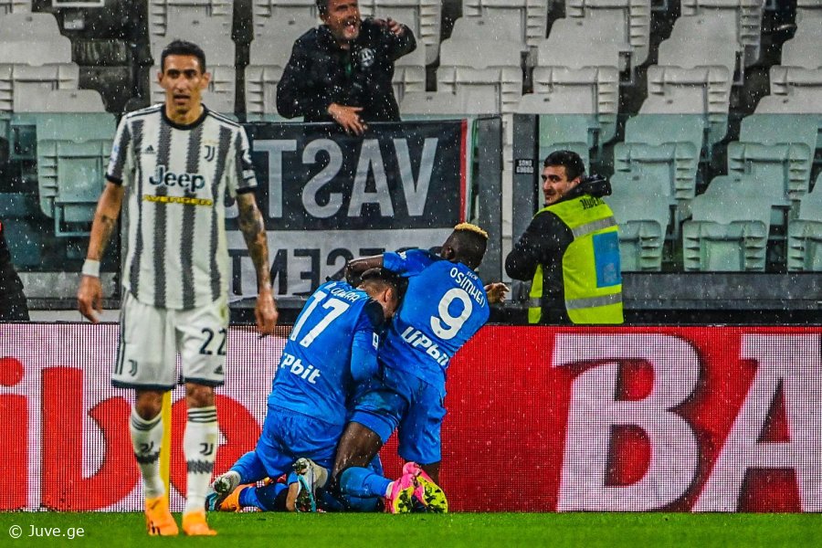 რა ფოტოს აქვეყნებს დი მარია სოციალურ ქსელში "ნაპოლისთან" მატჩის შემდეგ